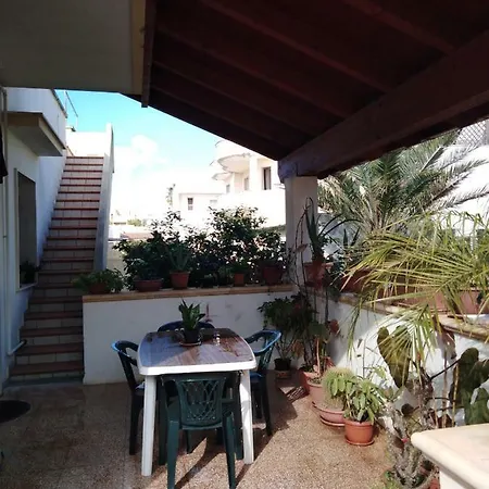 Casa Vacanza Da Ugo * Ракале